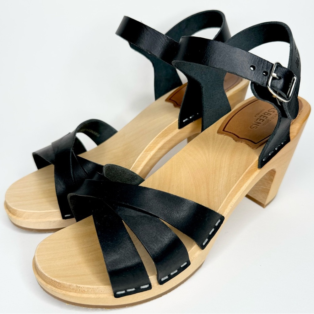 NEW Hasbeens women's size 38 or US 8  black leather strappy in the woods sandals